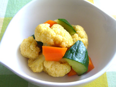 カレー風味ピクルス